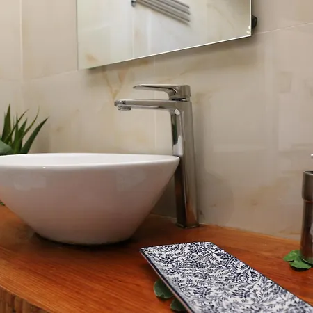 Opera Elegance Apartman *