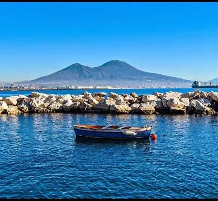 Opera Elegance 公寓