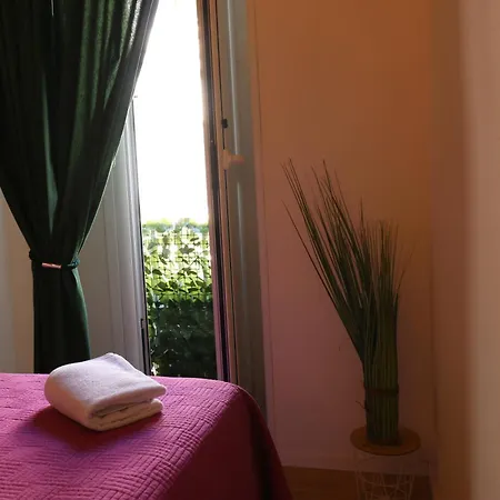 Opera Elegance Апартаменты